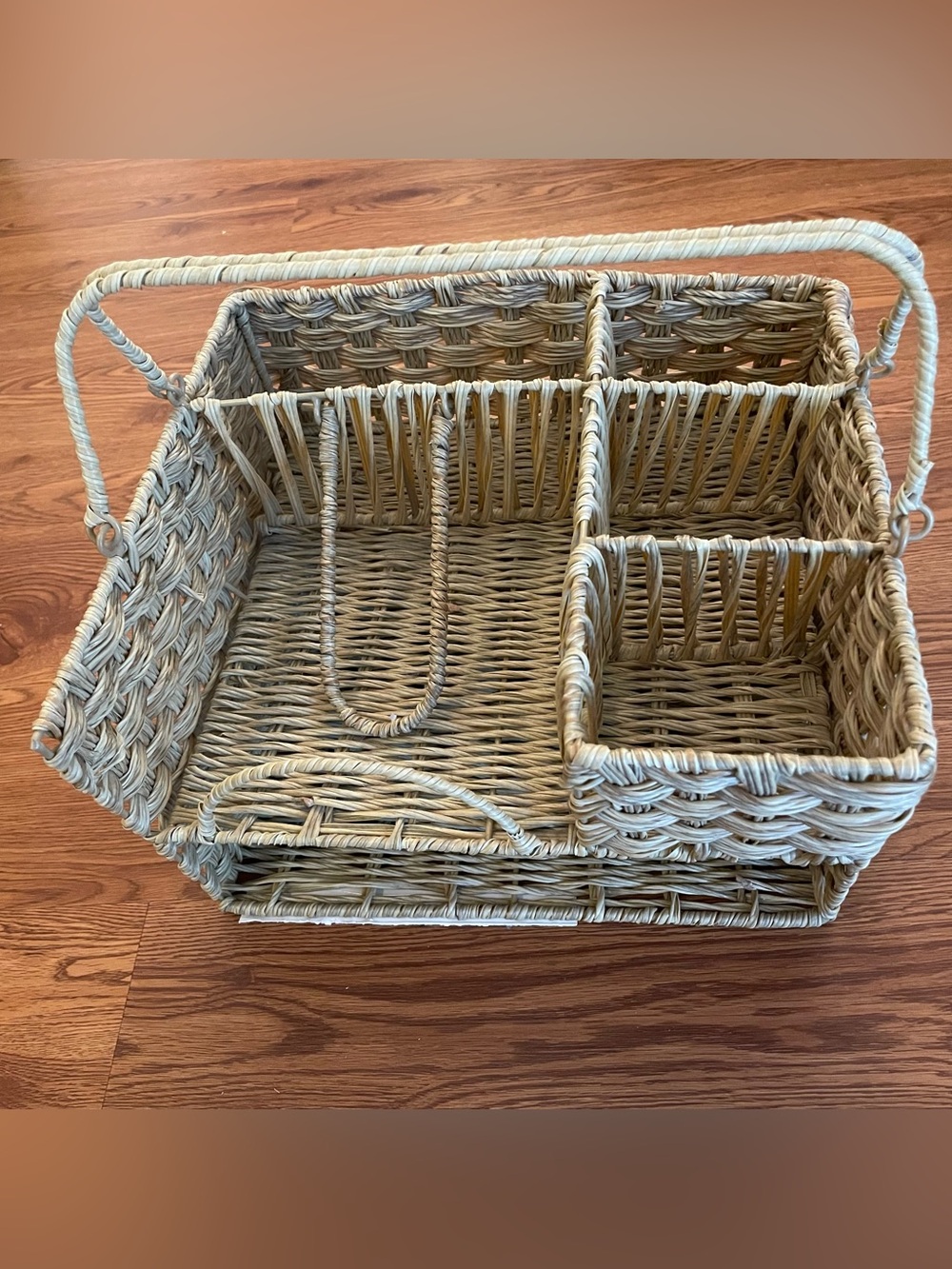 Resin Rattan All-In-One Serving Caddy